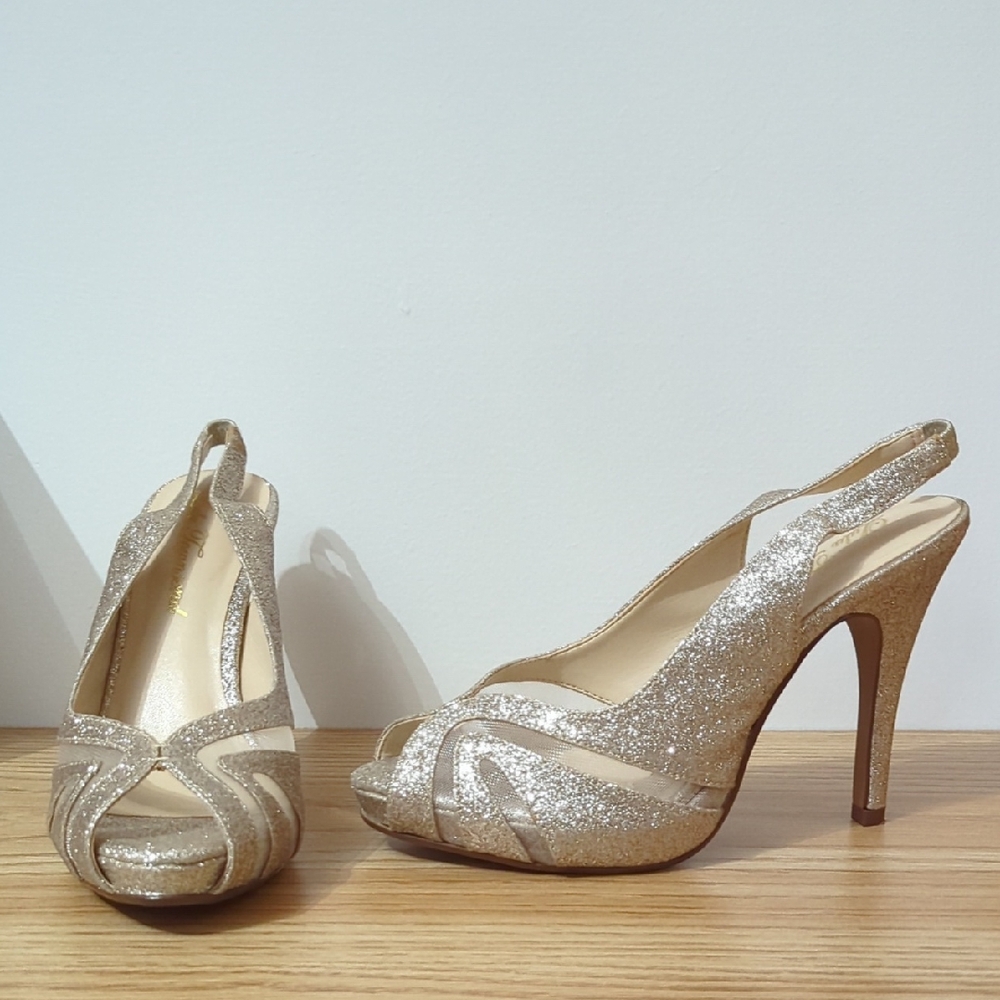 Lulu Townsend Gold Open-Toe Slingback Heels